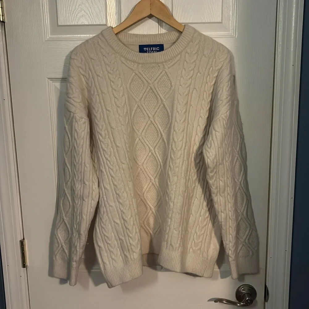 White Sweater - Picture 1 of 5